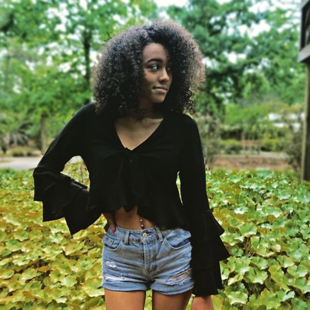 Black crop cardigan